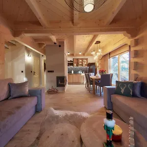 https://tatra-wood-house-boutique.zakopanehotels.org