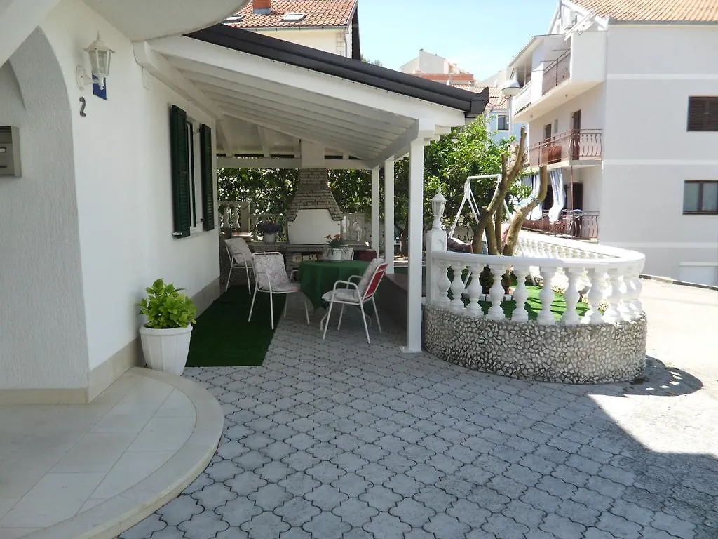 Vila Mateja Trogir Horvátország